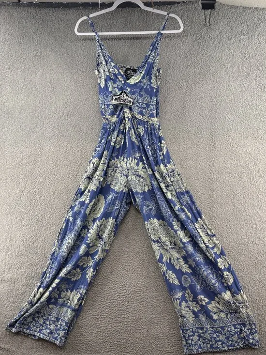 NWT Angie Blue Floral Keyhole Wide Leg Jumpsuit Boho L - Picture 3 of 10